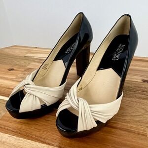 MICHAEL KORS Black & White Patent Leather‎ Open Toe Platform Heel Gaby Pump 5.5